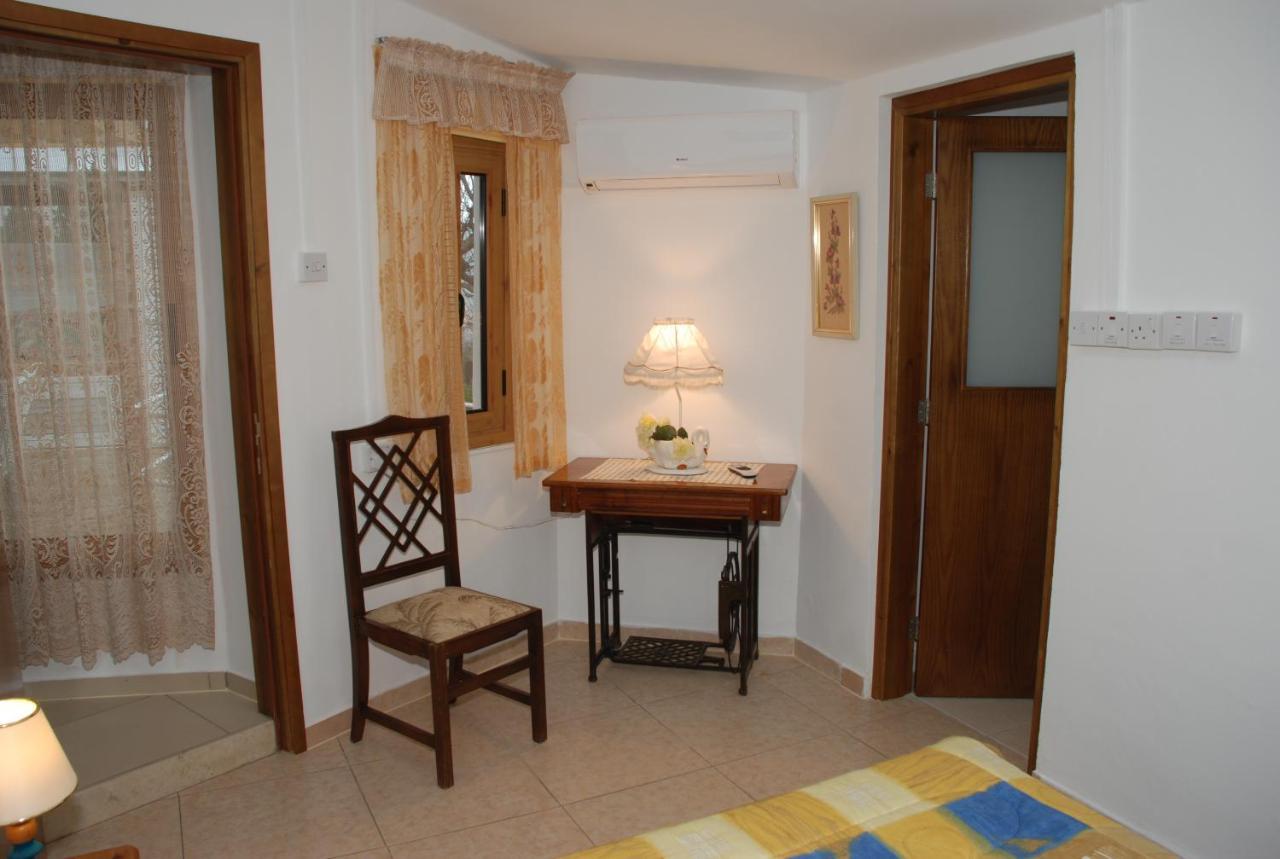 Kanarinis Apartments أومودوس المظهر الخارجي الصورة